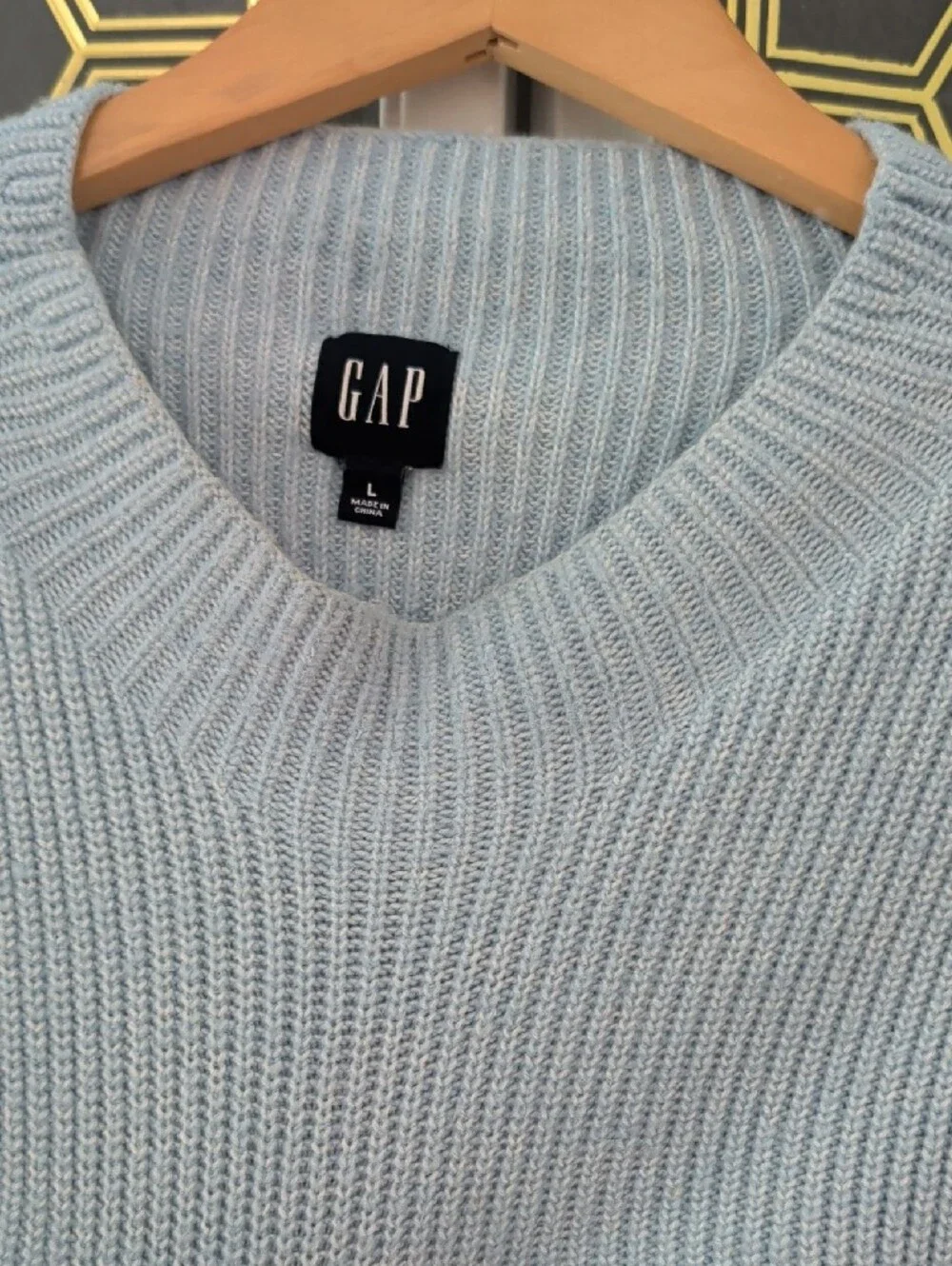 GAP Light Blue Women's Crewneck Sweater
